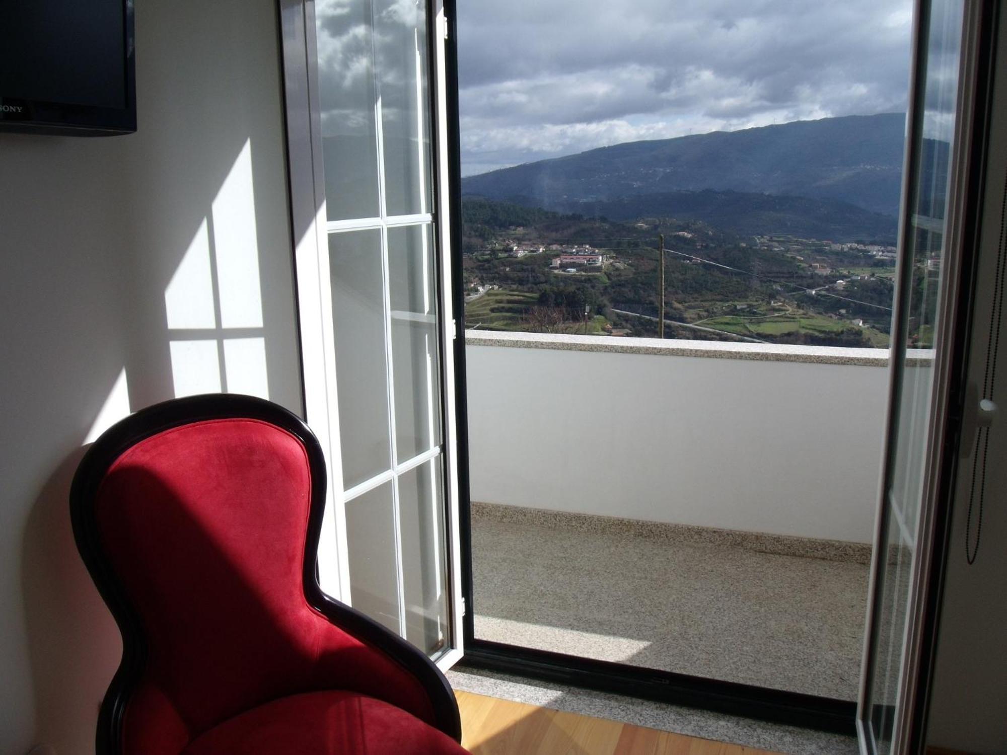Гостевой дом Quinta Da Casa Grande Pinheiro Байан Экстерьер фото